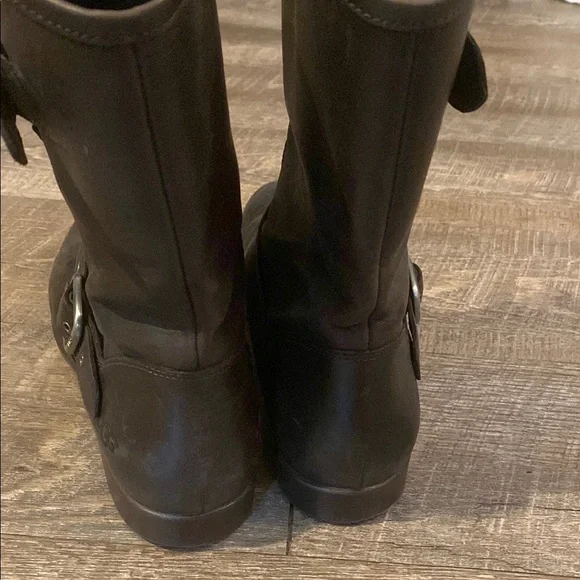 UGG Brown Leather MOTO Boots with Buckle Straps - Picture 4 of 16